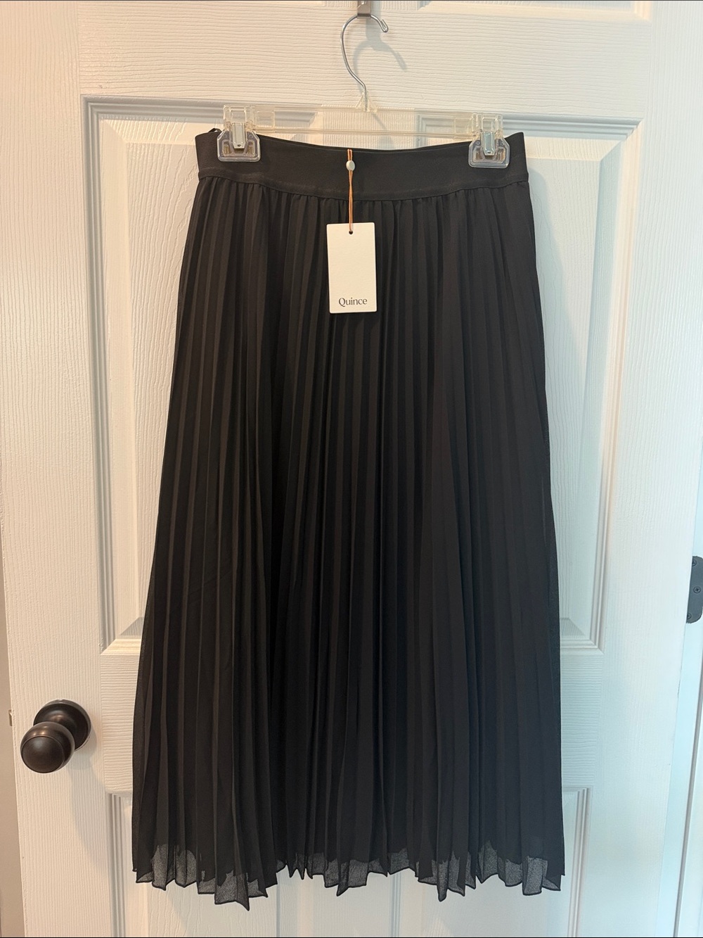 Quince Black Pleated Midi Skirt with Elastic Waist BRAND NEW